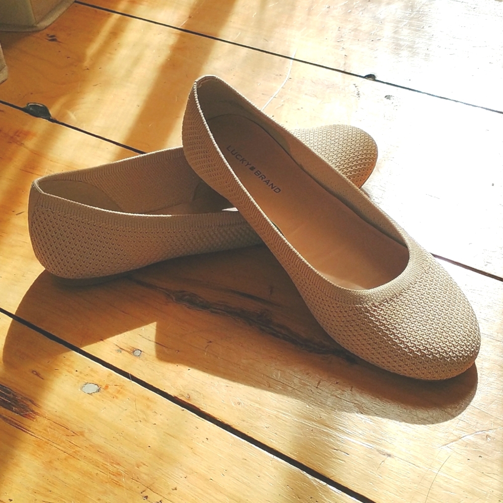 Lucky Brand Light Tan Knit Flats 8.5